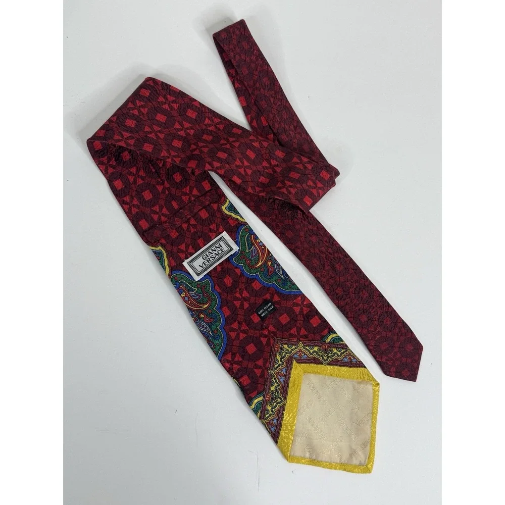 GIANNI VERSACE VINTAGE '90s ICONIC BAROQUE TIE ART NOUVEAU ITALY GOLD RED RUBY